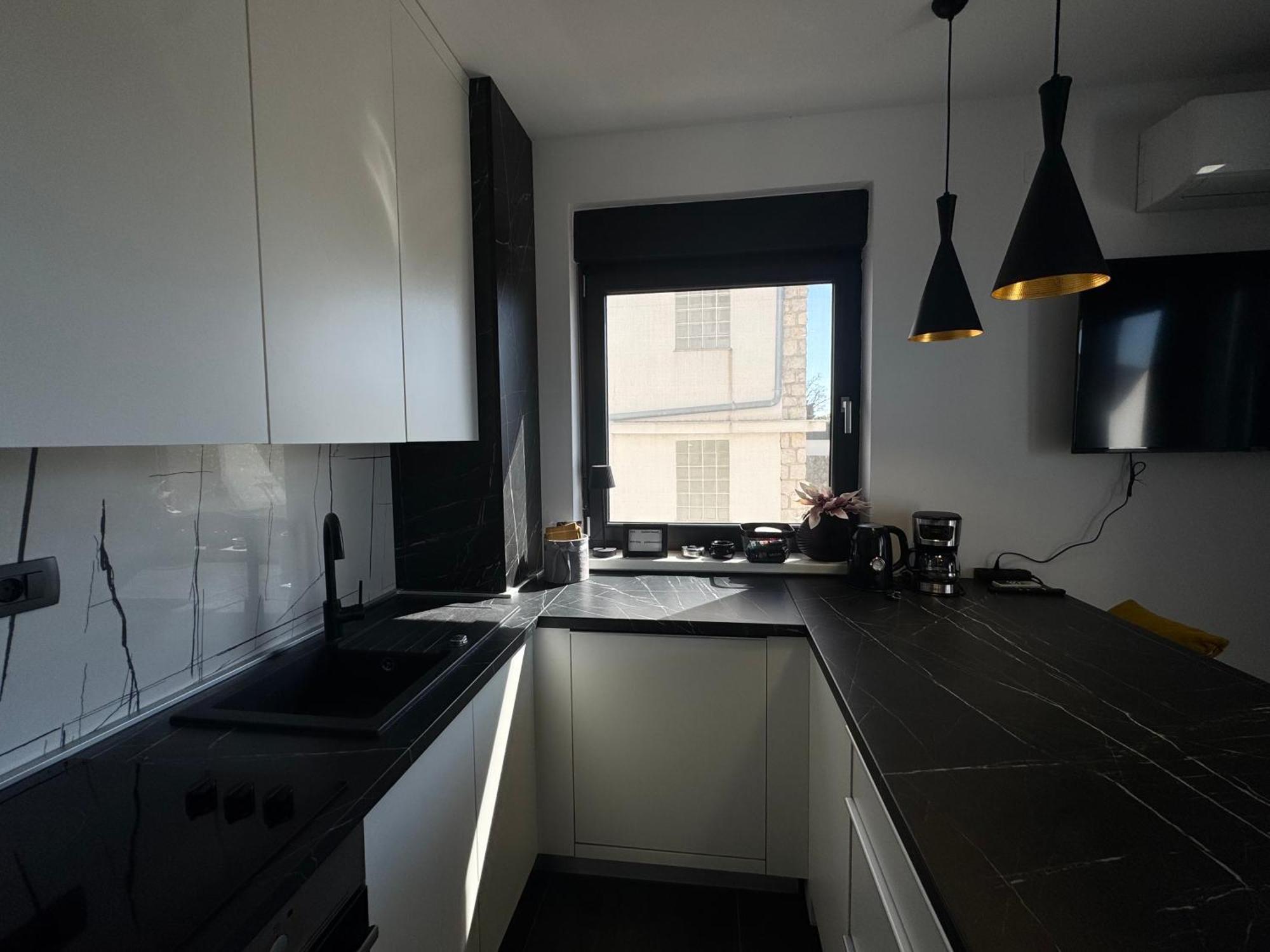 Apartment Golden Sunset 2 *